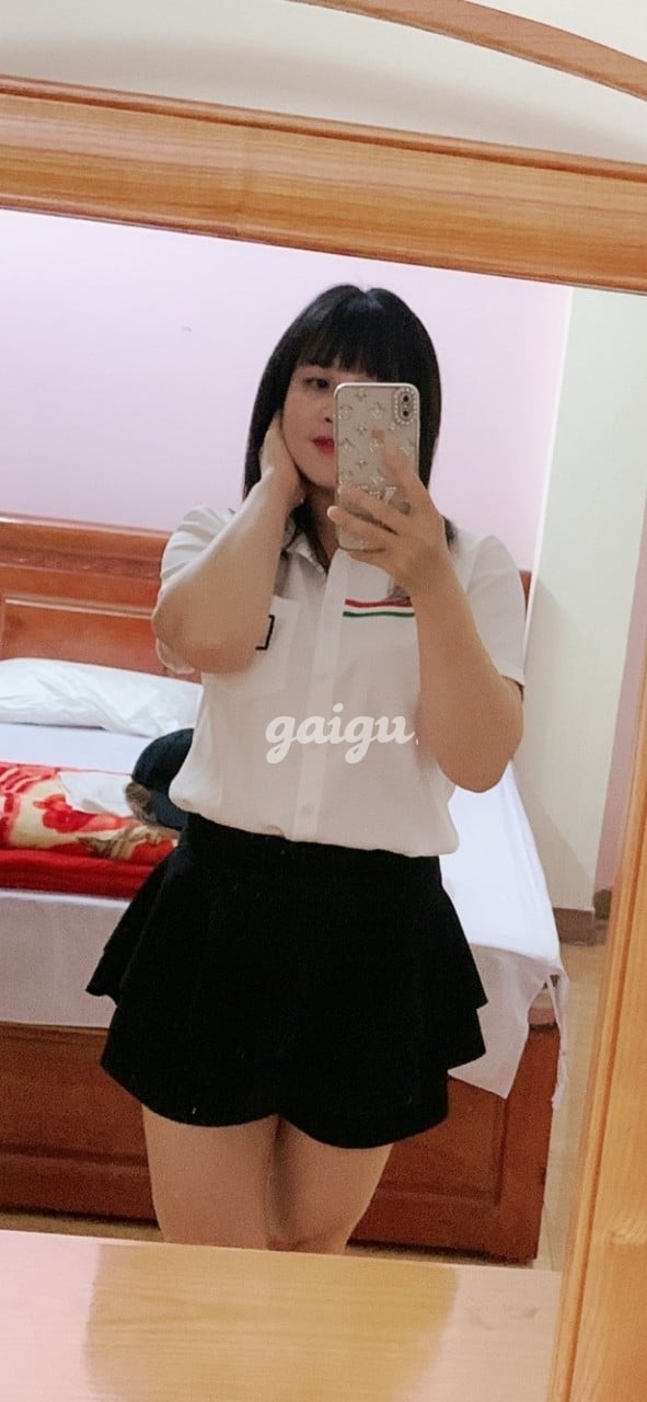 10af7b14cf797614d492187208b2acd605803f8e - Ngọc Anh ♥️ Da Trắng Mịn Màng Như Ngọc Nữ